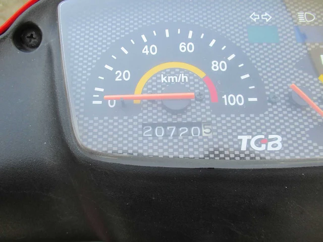 Tgb 203 - snorscooter - rivolta 2 takt - scooter - afbeelding 3 van  11