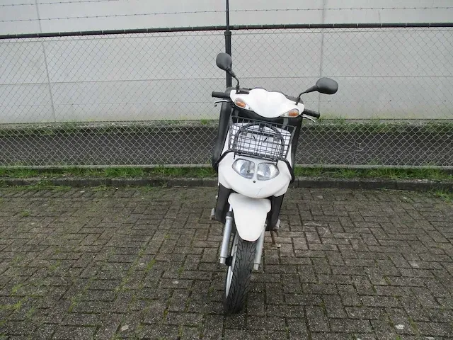 Tgb 303 bk1 - snorscooter - express delivery bk1 2 tact - scooter - afbeelding 3 van  9