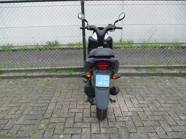Tgb (scooter alleen bedoeld voor onderdelen!) - snorscooter - f409 2 tact - scooter - afbeelding 7 van  9