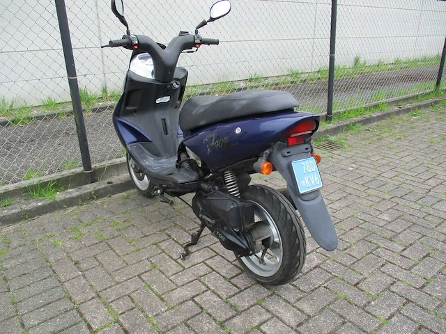 Tgb (scooter alleen bedoeld voor onderdelen!) - snorscooter - f409 2 tact - scooter - afbeelding 8 van  9