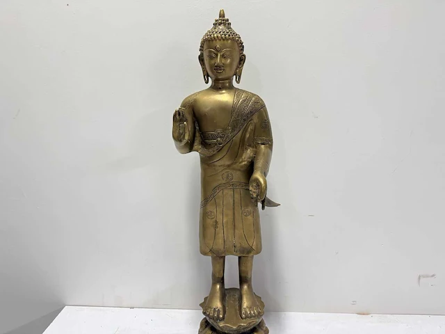 Thaise boeddha - afbeelding 1 van  9