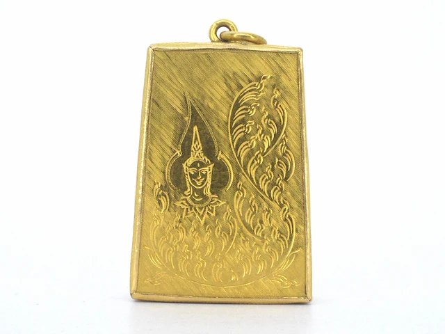 Thaise phra - heilige klei amulet in gouden kast - afbeelding 4 van  8