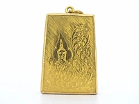 Thaise phra - heilige klei amulet in gouden kast - afbeelding 4 van  8