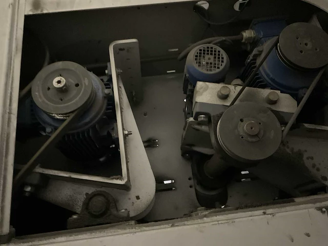 The edge eater slijp/schuur machine - afbeelding 2 van  11