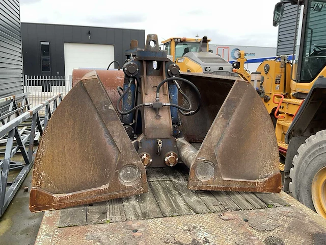 The grab specialist hydraulische overslaggrijper - afbeelding 1 van  9