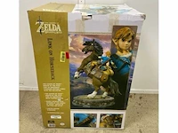 The legend of zelda: link on horseback - afbeelding 2 van  11