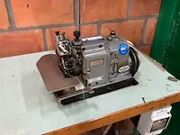 The merrow 70-y3b-2 industrie naaimachine - afbeelding 2 van  8