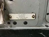 The merrow 70-y3b-2 industrie naaimachine - afbeelding 6 van  8