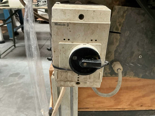 The morrison 45s afkortcirkelzaagmachine - afbeelding 11 van  12