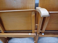 Theaterstoelen/kerkbanken (21x) - afbeelding 7 van  11