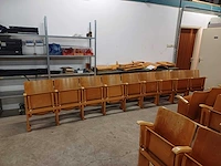 Theaterstoelen/kerkbanken (21x) - afbeelding 8 van  11