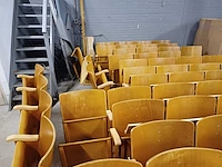 Theaterstoelen/kerkbanken (21x) - afbeelding 11 van  11