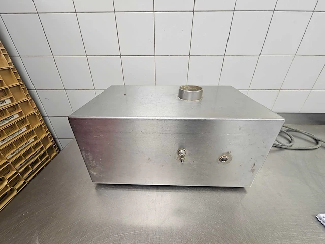 Thecor - tpb 2 - rvs puntjesmachine - afbeelding 1 van  4
