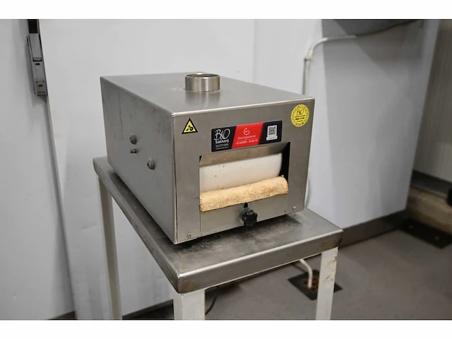 Thecor tpb 2 rvs puntjesmachine - afbeelding 1 van  5