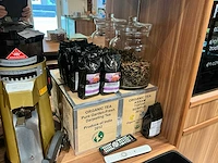 Thee potten (met partij thee) - afbeelding 4 van  11