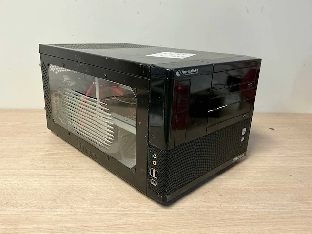 Thermaltake lanbox lite desktop - afbeelding 1 van  5