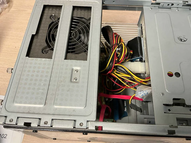 Thermaltake lanbox lite desktop - afbeelding 4 van  5