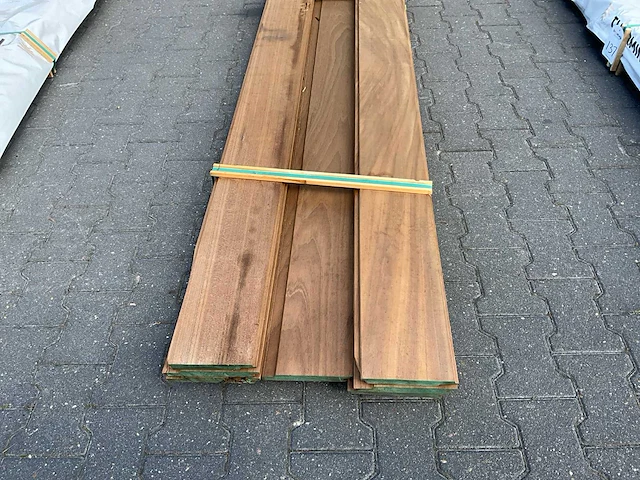 Thermo ayous channelsiding (3050x190x20mm) (7x) - afbeelding 4 van  4