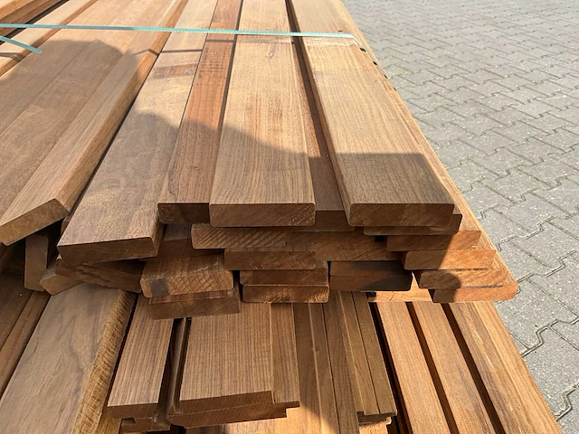 Thermo frake diverse gevelbekleding (ca 75m2) - afbeelding 6 van  8