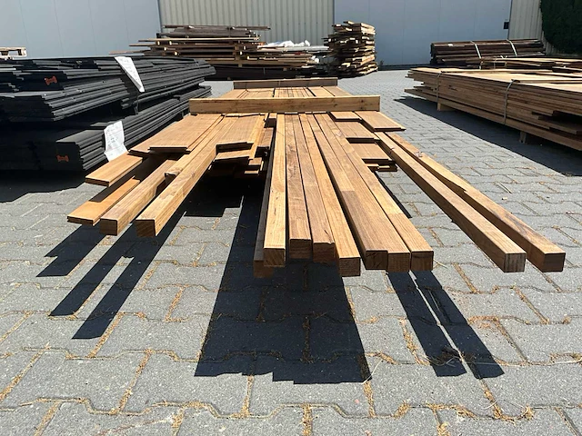 Thermo frake diverse gevelbekleding partij - afbeelding 3 van  6