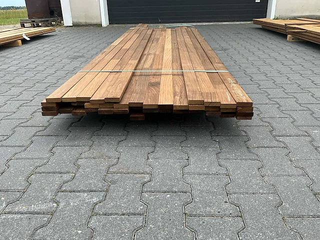Thermo frake geschaafde plank (2370-3200x68x18mm) - afbeelding 2 van  4