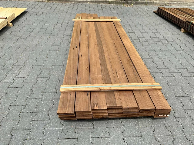Thermo frake geschaafde plank (3050-3650x140x18mm) (31x) - afbeelding 4 van  5