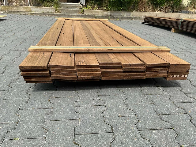 Thermo frake geschaafde plank (3050-3650x140x18mm) (31x) - afbeelding 5 van  5
