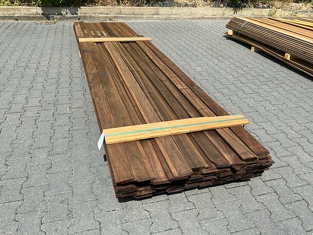 Thermo frake halfhouts rabat (2640-4700x110x18mm) (104x) - afbeelding 1 van  5