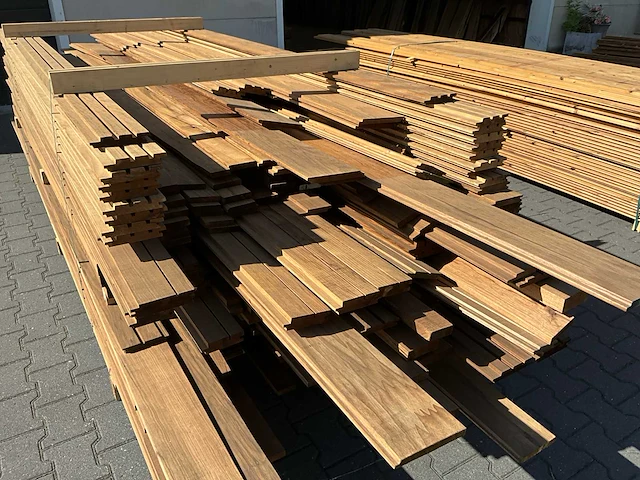 Thermo frake partij diverse gevelbekleding (ca 66m2) - afbeelding 6 van  8