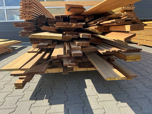 Thermo frake partij diverse gevelbekleding (ca 66m2) - afbeelding 8 van  8