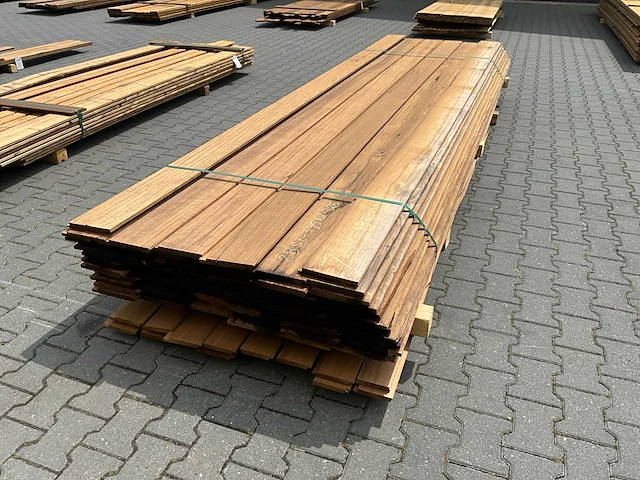Thermo frake rabatdeel (3950x185x18mm) (71x) - afbeelding 1 van  4