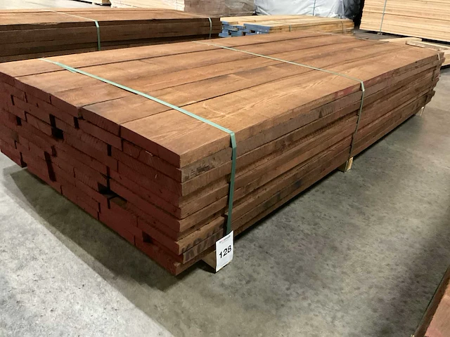Thermo oak eiken planken 33 mm ca. 0,889 m³ - afbeelding 1 van  5