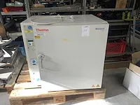 Thermo scientific ut 6200 laboratoriumoven - afbeelding 2 van  6