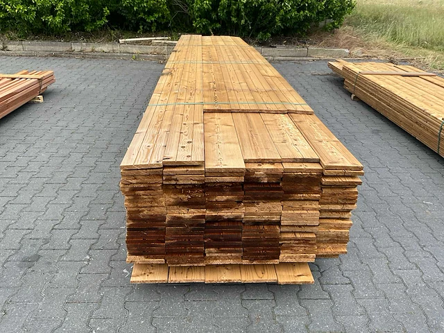 Thermo vuren geborstelde planken (3000-5400x170x18mm) (ca 200x) - afbeelding 2 van  5