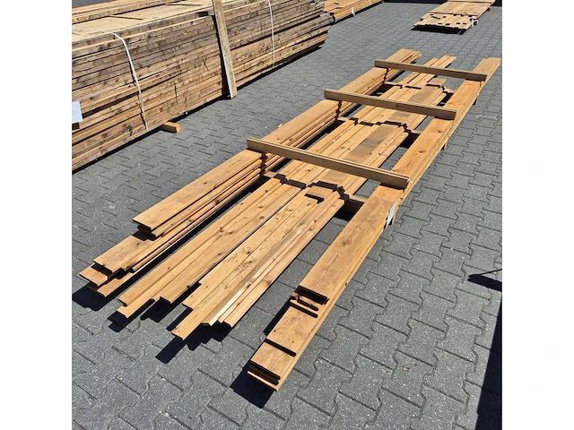 Thermo vuren planken (4200-5100x66-140x18mm) (20x) - afbeelding 2 van  5