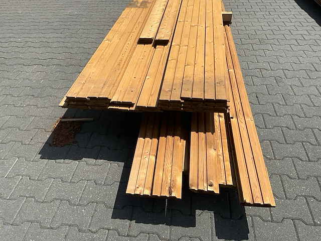 Thermo vuren rest partij gevelbekleding - afbeelding 3 van  5