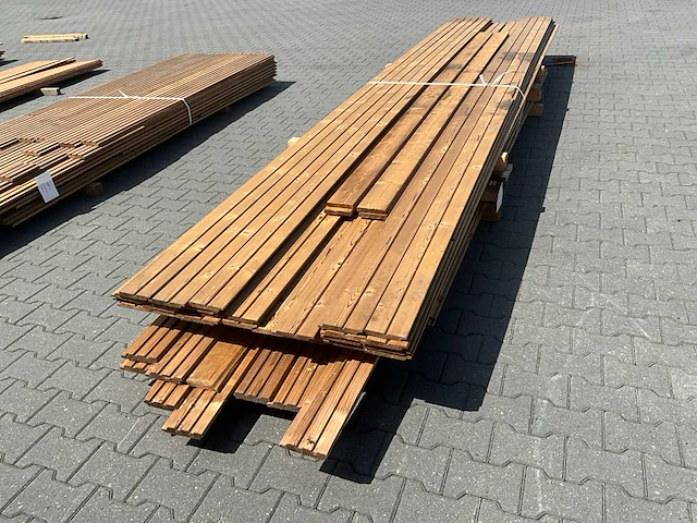 Thermo vuren rest partij gevelbekleding - afbeelding 5 van  5