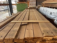 Thermo vuren wisselsponning/halfhoutsrabat 4800x134x19mm (123x) - afbeelding 1 van  3