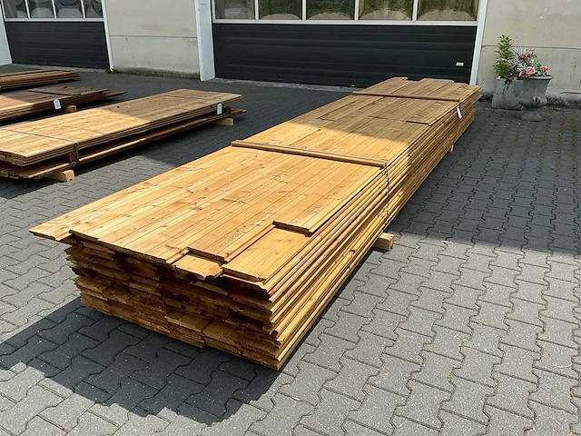 Thermo vuren zweeds rabat (2000-5040x185x20mm) (110x) - afbeelding 1 van  4