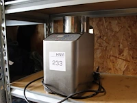 Thermomixer kisag 8230. let op! deksel ontbreekt. - afbeelding 1 van  2