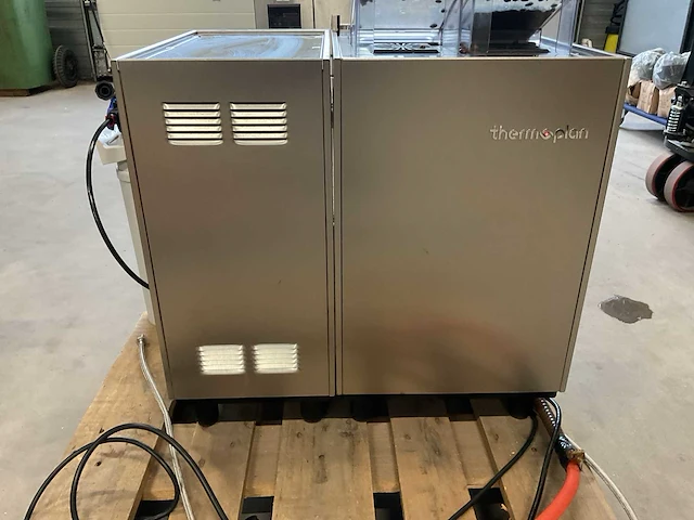 Thermoplan black & white 3 ctm koffiemachine - afbeelding 4 van  6