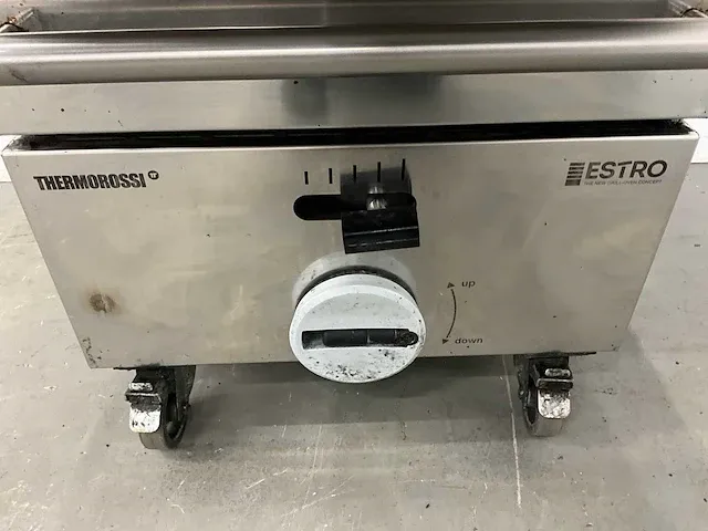 Thermorossi estro pro 4+ grill oven - afbeelding 3 van  13
