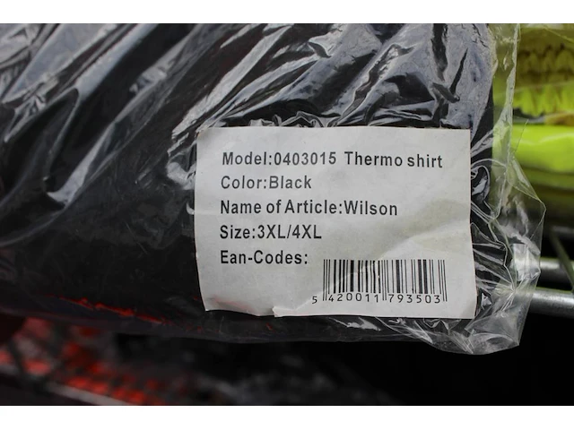 Thermoshirts en broeken ca. 40 stuks o.a. hydrowear. excl. draadmand - afbeelding 3 van  4