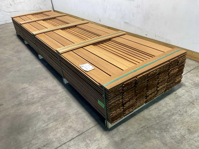 Thermowood ayous rib3 gevelbekleding 390x14,5x2,2 cm (30x) - afbeelding 5 van  7