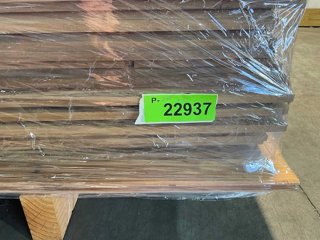 Thermowood ayous rib5 gevelbekleding 300x13,8x2,1 cm (25x) - afbeelding 6 van  6
