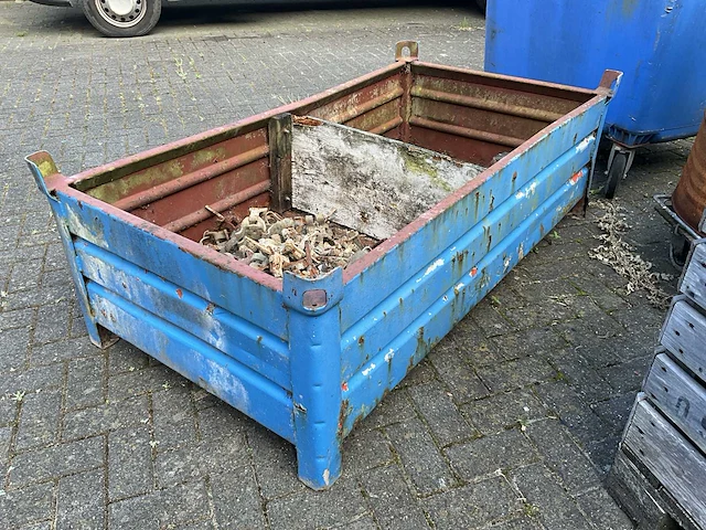 Thiel - stapelkrat met kruiskoppeling vaste en losse spie - steigers (ca. 90 stuks) - afbeelding 9 van  10