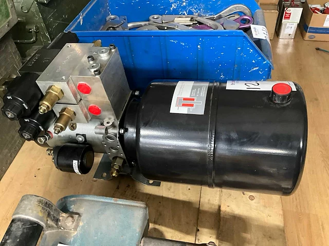 Thoma hydraulisch aggregaat - afbeelding 2 van  4