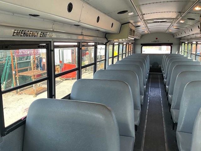 Thomas touringcar - afbeelding 12 van  17