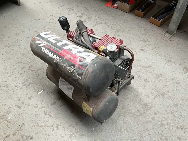 Thomas ultra air-pac air compressor - afbeelding 2 van  4