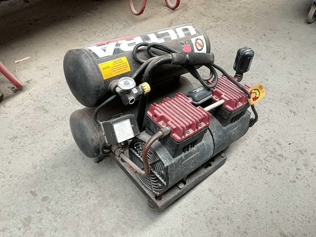 Thomas ultra air-pac air compressor - afbeelding 3 van  4